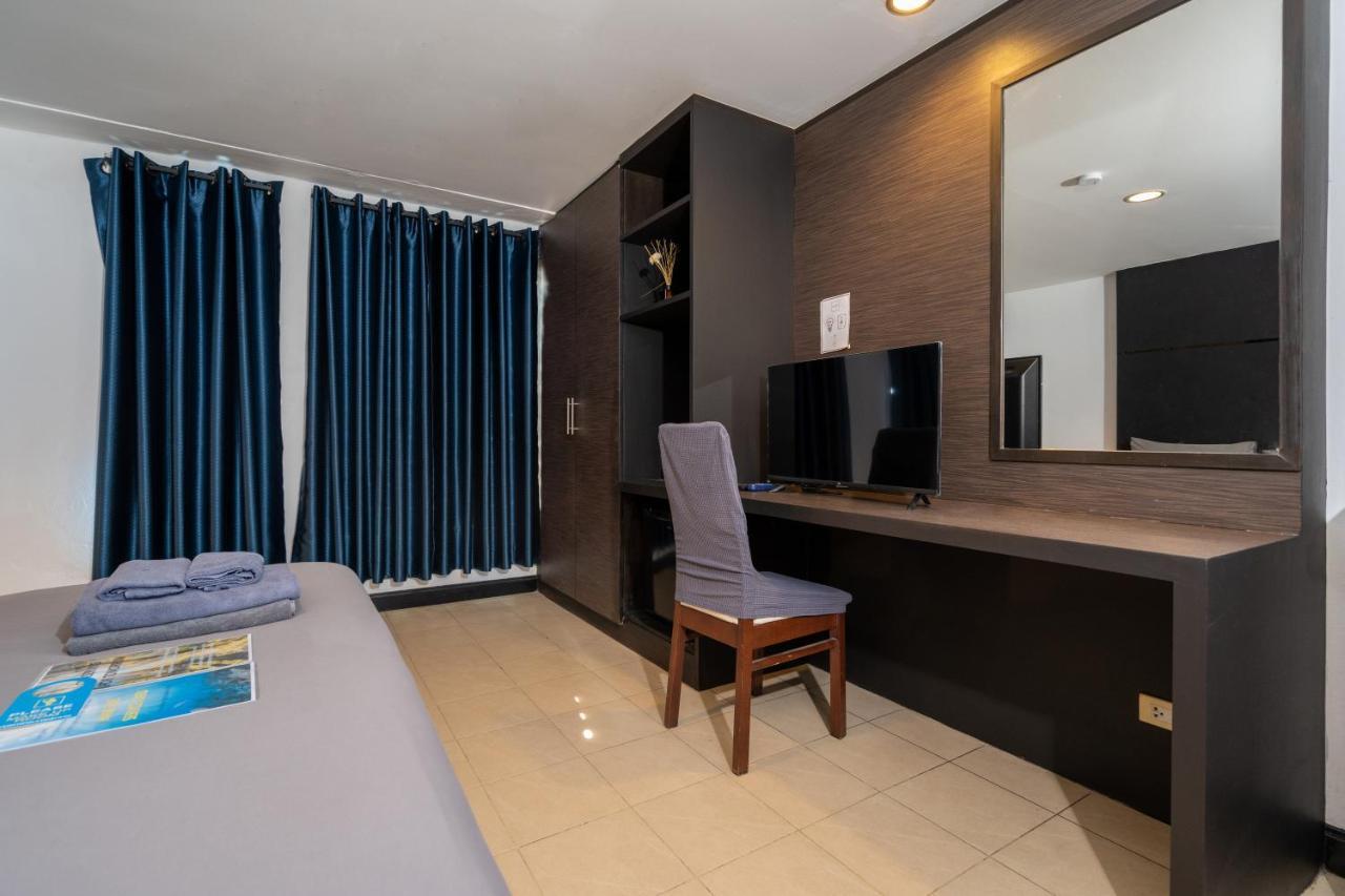 Black Pantera Hostel Patong المظهر الخارجي الصورة