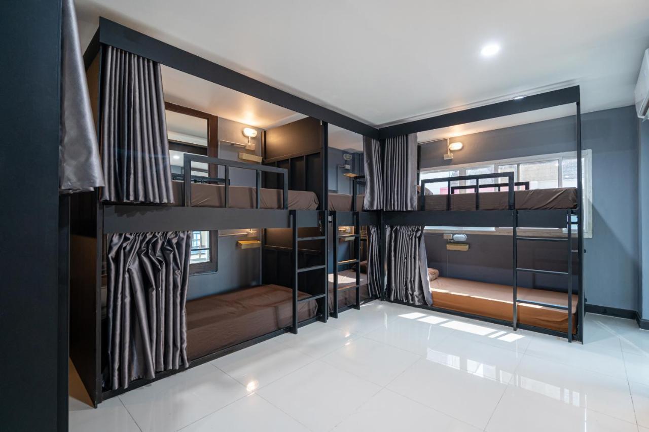 Black Pantera Hostel Patong المظهر الخارجي الصورة