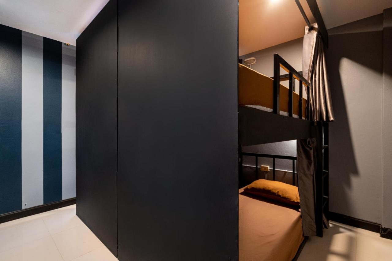 Black Pantera Hostel Patong المظهر الخارجي الصورة