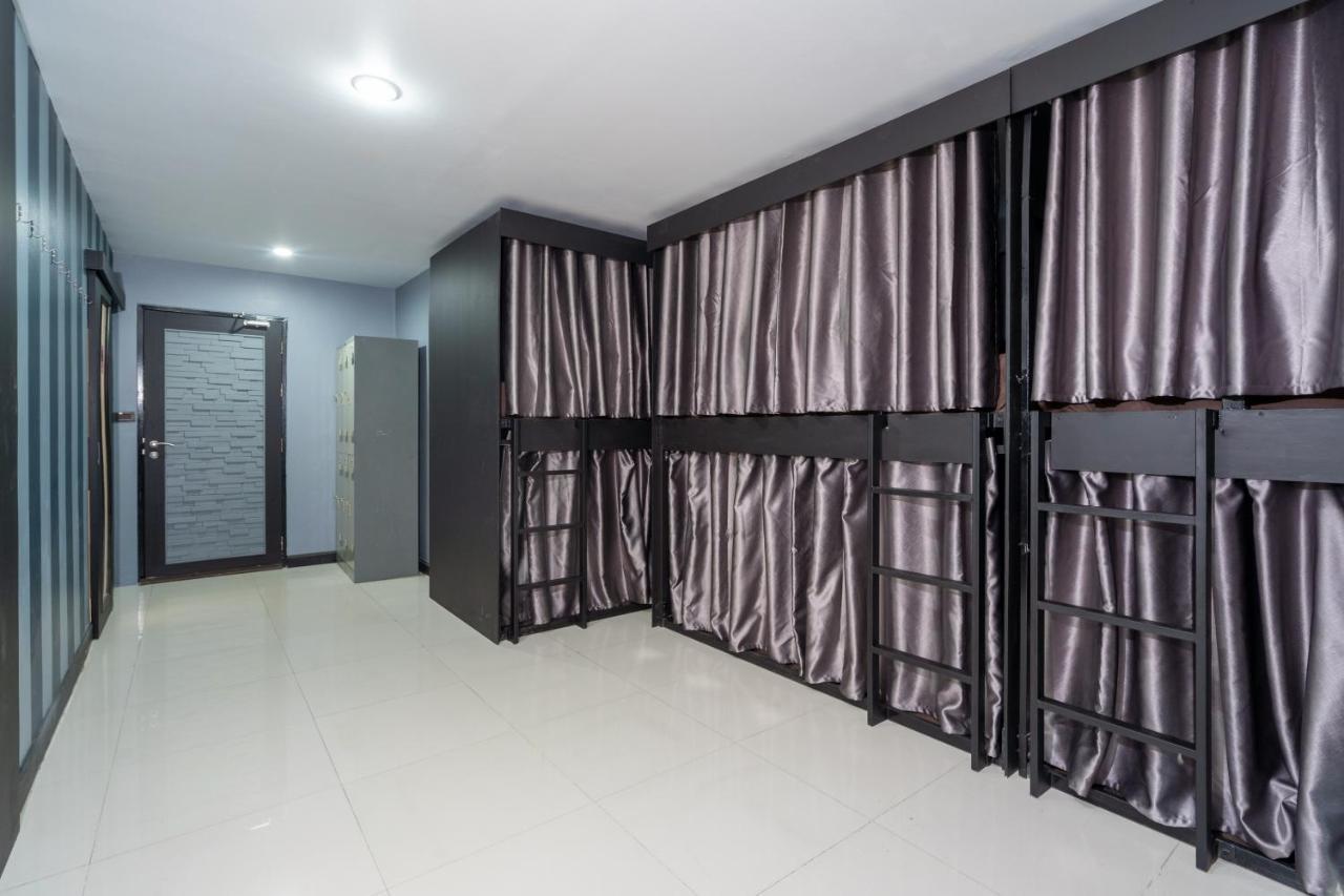 Black Pantera Hostel Patong المظهر الخارجي الصورة
