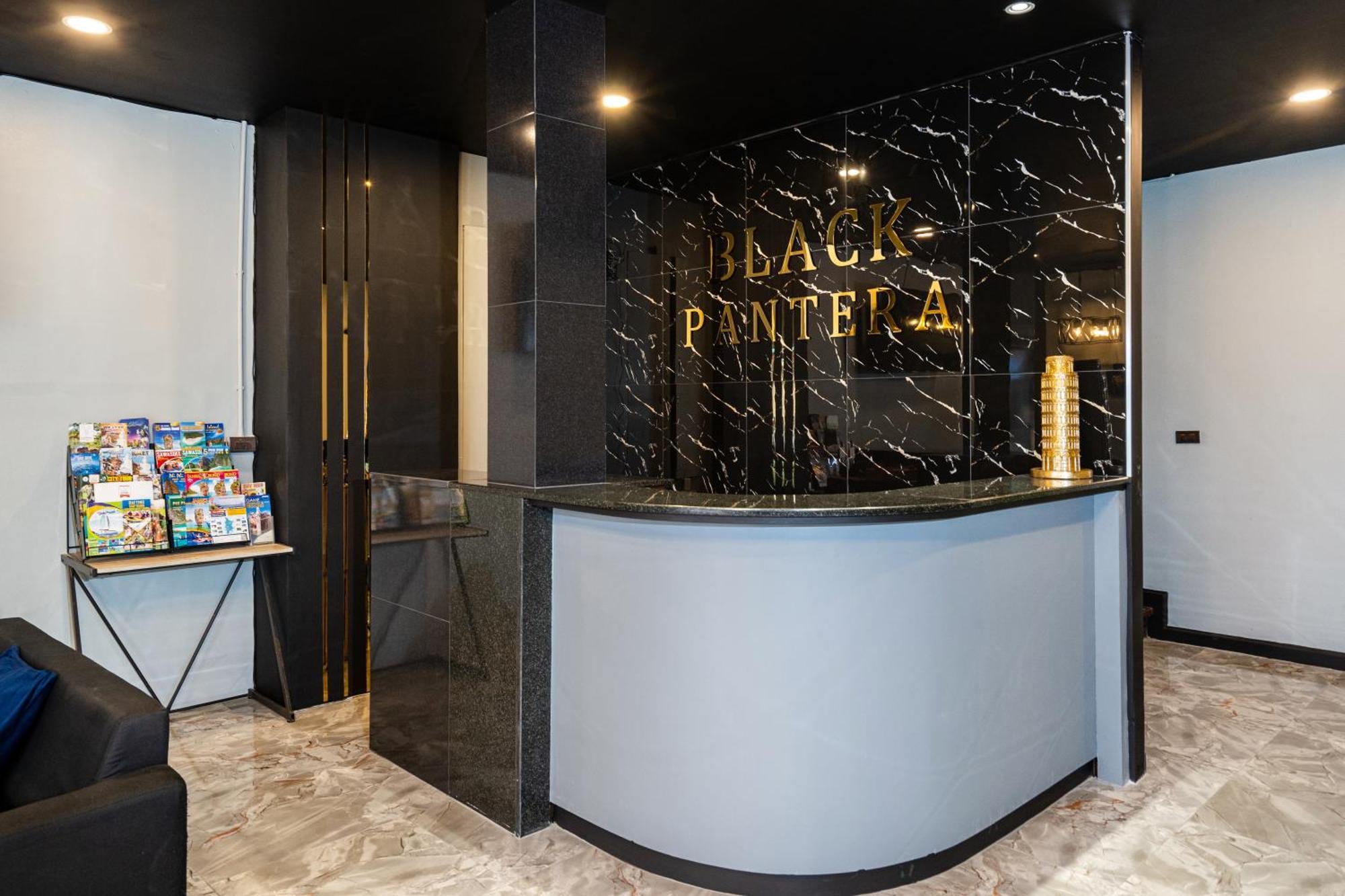 Black Pantera Hostel Patong المظهر الخارجي الصورة