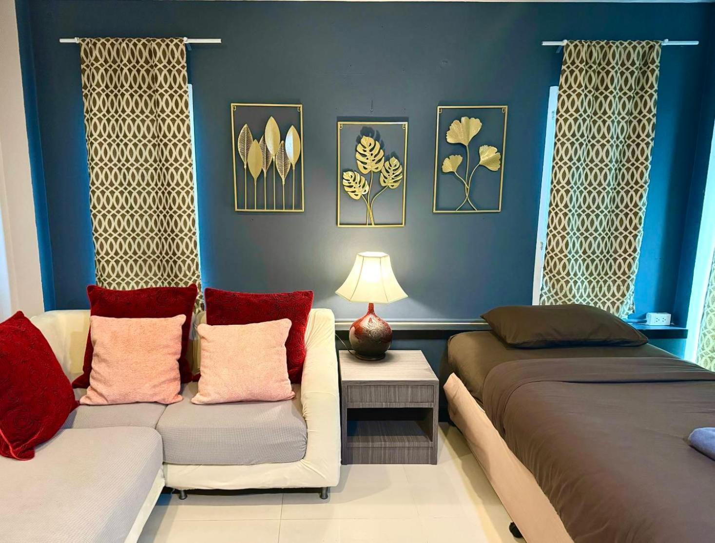 Black Pantera Hostel Patong المظهر الخارجي الصورة